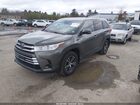 2018 Toyota Highlander Le Green vin: 5TDBZRFH9JS879867