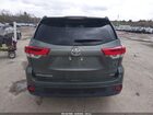2018 Toyota Highlander Le Green vin: 5TDBZRFH9JS879867
