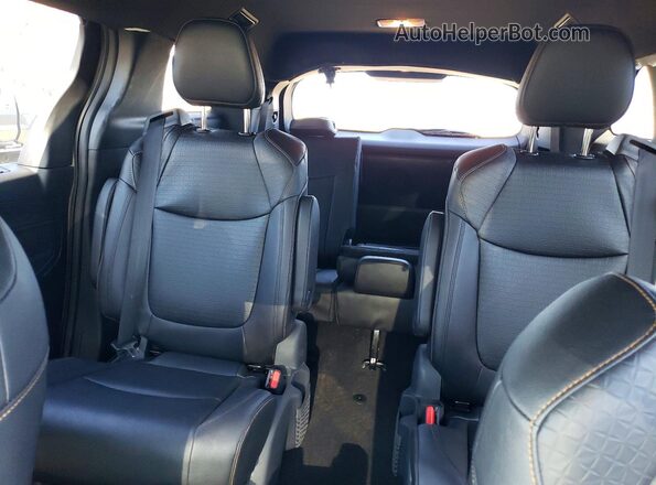 5TDCSKFC6SS218691 2025 TOYOTA SIENNA Black Вид задніх сидінь