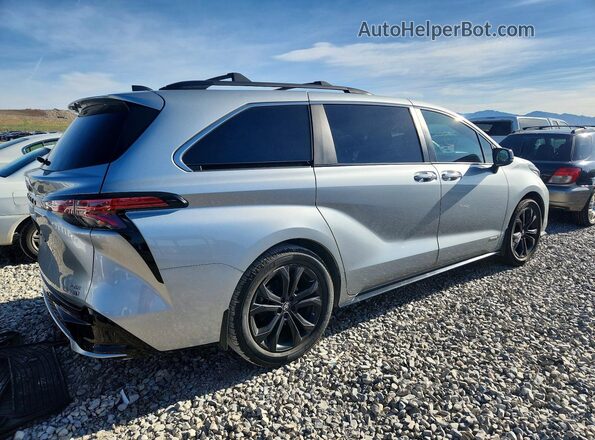 5TDDRKEC2MS005127 2021 TOYOTA SIENNA Silver Trasero derecho