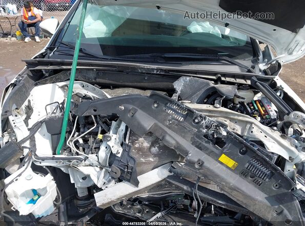 5TDDZRFH3JS813131 2018 TOYOTA LIMITED White Rear view
