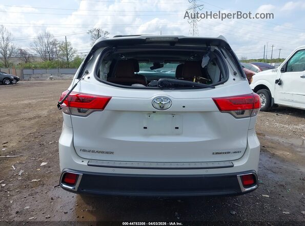 5TDDZRFH3JS813131 2018 TOYOTA LIMITED White 