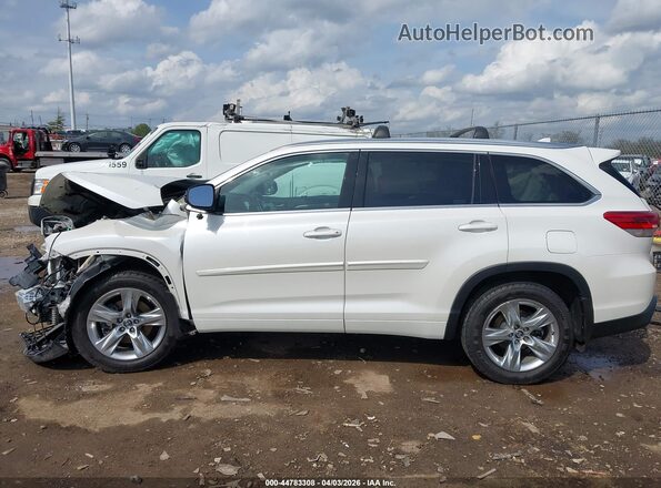 5TDDZRFH3JS813131 2018 TOYOTA LIMITED White 