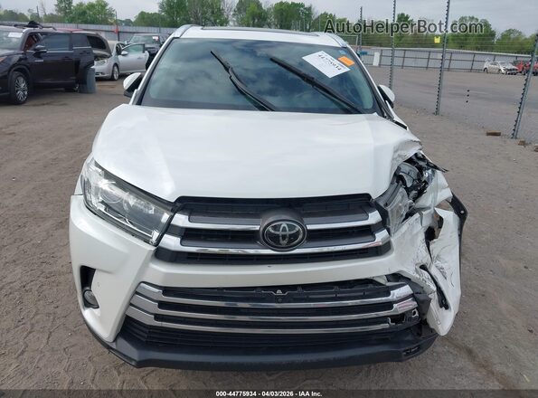 5TDDZRFH6JS900019 2018 TOYOTA LIMITED White Widok z przodu
