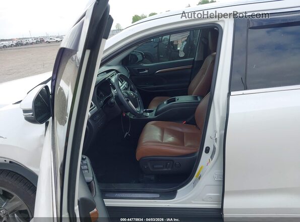5TDDZRFH6JS900019 2018 TOYOTA LIMITED White 