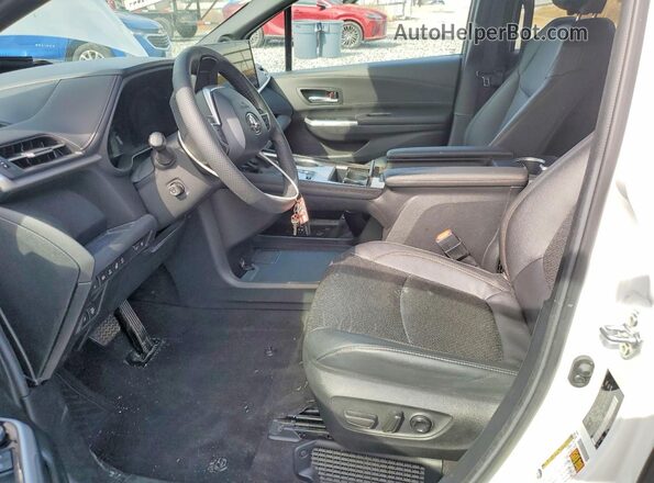 5TDESKFC2SS159972 2025 TOYOTA SIENNA White წინა სალონის ხედი