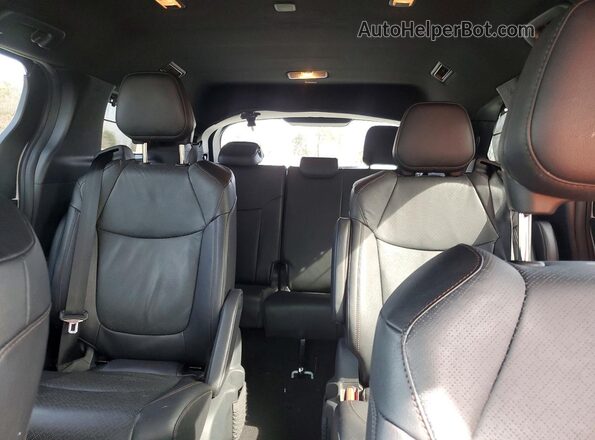 5TDESKFC2SS159972 2025 TOYOTA SIENNA White უკანა სავარძლების ხედი