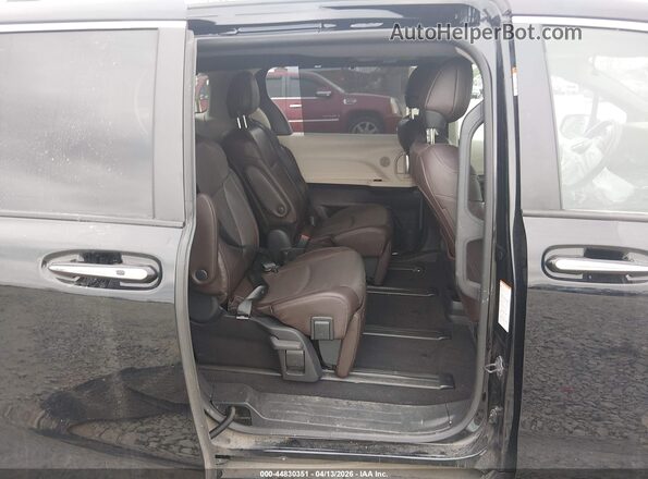 5TDESKFC5PS082442 2023 TOYOTA SIENNA Черный Вид наклейки с VIN-кодом