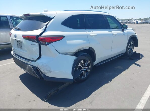 5TDGARAH5LS502265 2020 TOYOTA LE Белый Задняя правая четверть