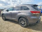 2018 Toyota Highlander Se Gray vin: 5TDJZRFHXJS559095