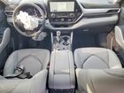 2025 Toyota Highlander Platinum Серебряный vin: 5TDKDRBH0SS583254