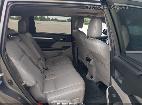 5TDKZRFH6JS271370 2018 TOYOTA LE Серый Вид наклейки с VIN-кодом