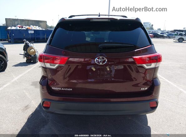 5TDKZRFH7JS285035 2018 TOYOTA LE Burgundy 
