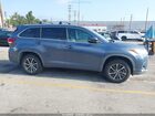 2018 Toyota Highlander Xle Blue vin: 5TDKZRFH8JS285237