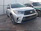 2018 Toyota Highlander Se Серебряный vin: 5TDKZRFH8JS534233