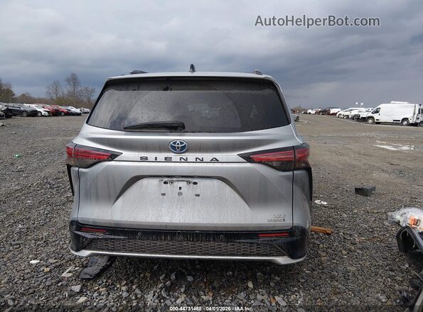 5TDXRKEC8PS170827 2023 TOYOTA SIENNA Серебряный 