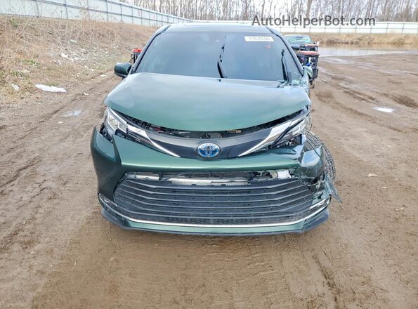 5TDYRKEC1MS041103 2021 TOYOTA LE Green Front view