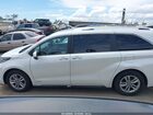 2021 Toyota Sienna Limited White vin: 5TDZRKEC7MS009776