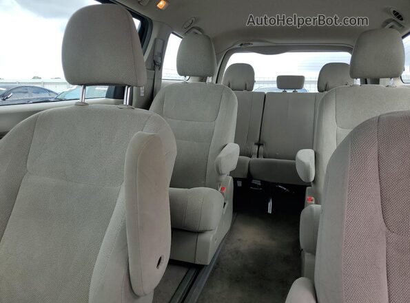 5TDZZ3DC5JS928730 2018 TOYOTA SIENNA Черный Вид задних сидений