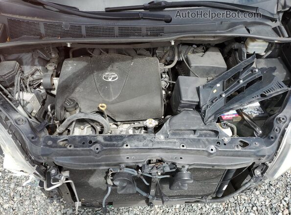 5TDZZ3DC5JS928730 2018 TOYOTA SIENNA Черный Вид подкапотного пространства