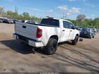 2017 Toyota Tundra Sr5 5.7l V8 White vin: 5TFDY5F17HX608348