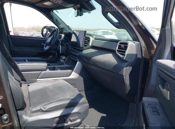 5TFJA5DB7SX264241 2025 TOYOTA LIMITED Black Vista interior delantera