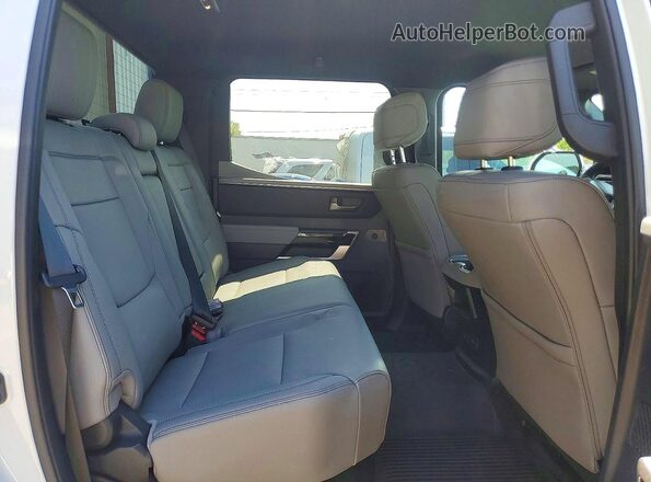 5TFJA5EC5TX051054 2026 TOYOTA LIMITED Белый Вид задней части салона