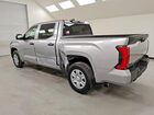 2025 Toyota Tundra Sr Серебряный vin: 5TFKB5DB3SX311735