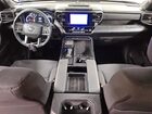 2025 Toyota Tundra Sr Серебряный vin: 5TFKB5DB3SX311735