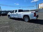 2024 Toyota Tundra Sr White vin: 5TFKB5GD3RX002547