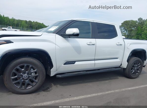 5TFNA5DB4RX200220 2024 TOYOTA TUNDRA White 360 interior view