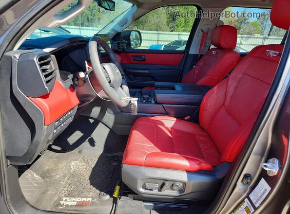 5TFPC5DB1PX028289 2023 TOYOTA TUNDRA Black Widok wnętrza z przodu