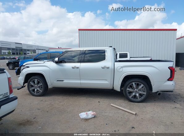 5TFVC5DB4PX018654 2023 TOYOTA TUNDRA HYBRID White Панорамний вид салону 360°