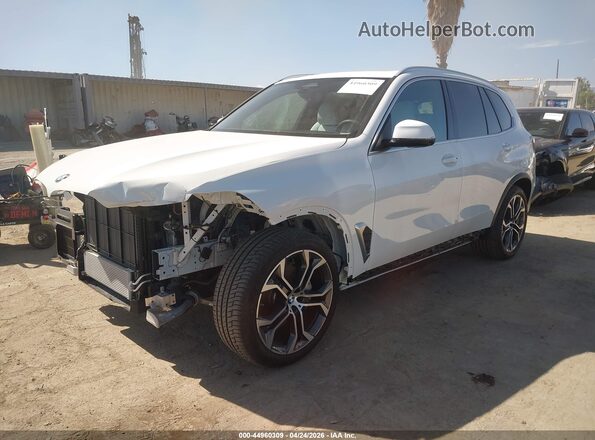 5UX13EU02S9Z34239 2025 BMW X5 White Передня ліва чверть