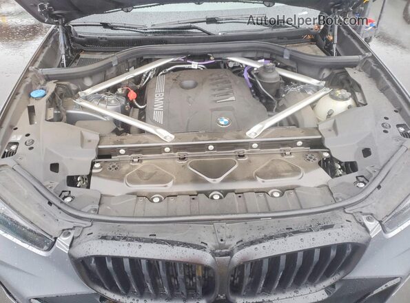 5UX13EU06S9W85699 2025 BMW X5 Серый Вид подкапотного пространства