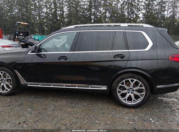 5UX23EM00R9V51026 2024 BMW X7 Black 