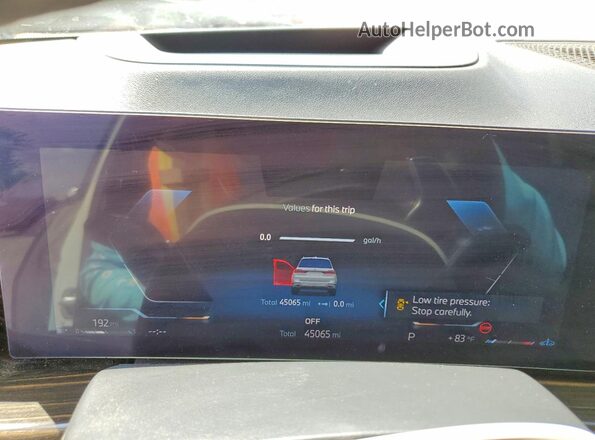 5UX23EM02S9X95637 2025 BMW X7 White Widok zestawu wskaźników