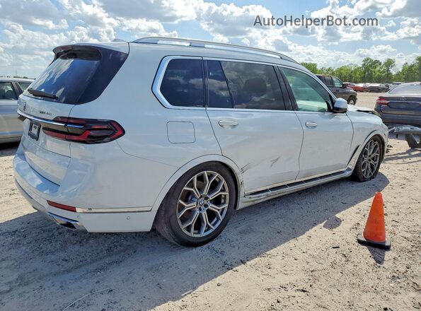 5UX23EM02S9X95637 2025 BMW X7 White Tył prawy