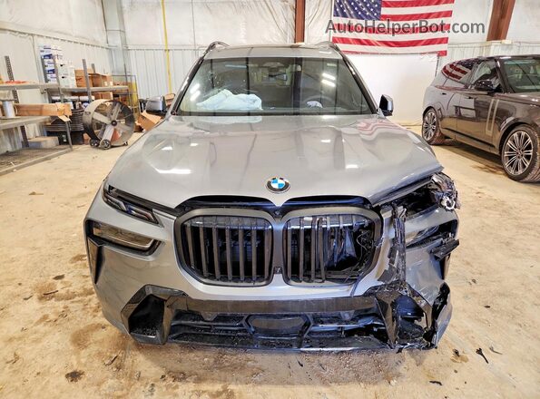 5UX23EM02S9Z45441 2025 BMW X7 Gray Widok z przodu