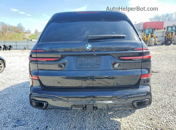 5UX23EM02T9025908 2026 BMW X7 Черный Вид сзади