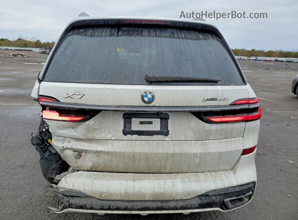 5UX23EM03S9W48193 2025 BMW X7 Белый Вид сзади