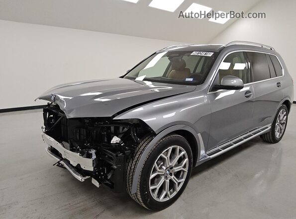 5UX23EM03T9401760 2026 BMW X7 Gray 