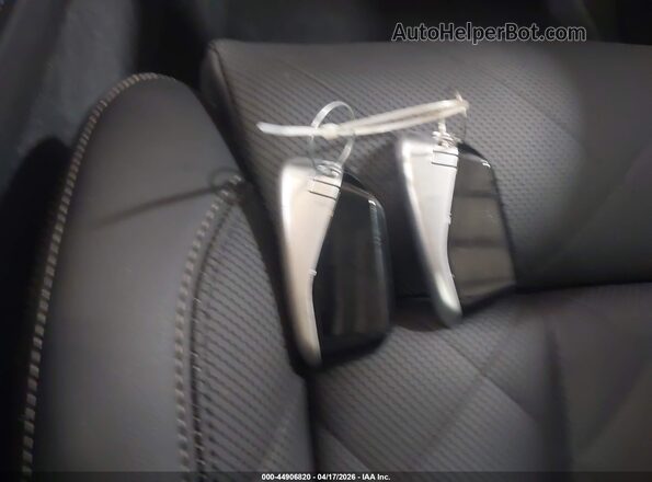 5UX23EM04S9Z58367 2025 BMW X7 Gray Widok deski rozdzielczej