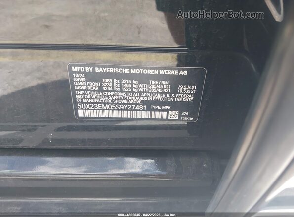 5UX23EM05S9Y27481 2025 BMW X7 Black Widok komory silnika