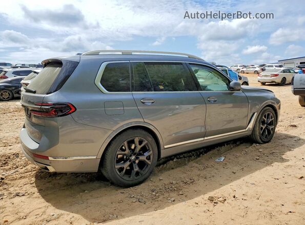 5UX23EM08S9Z90447 2025 BMW X7 Gray Tył prawy