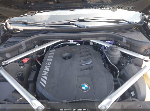 5UX23EM09R9V53762 2024 BMW X7 Black Vista trasera