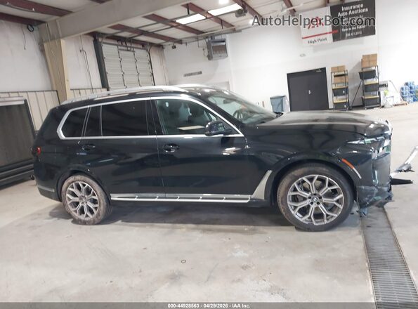5UX23EM0XR9T70418 2024 BMW X7 Black Вид задньої частини салону