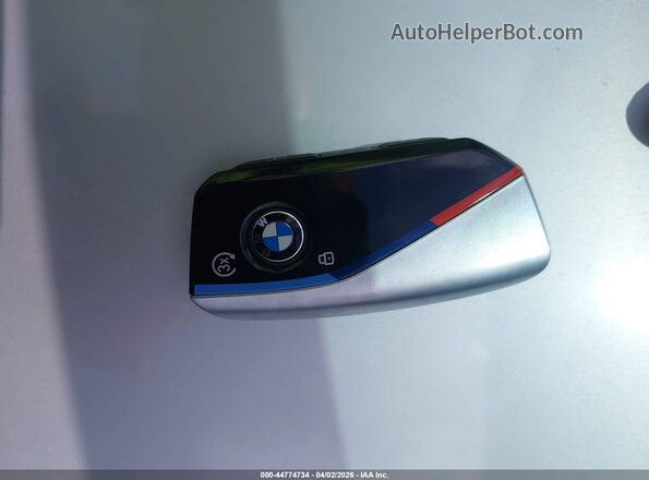 5UX33EX02S9X27273 2025 BMW X6 Черный Вид панели приборов