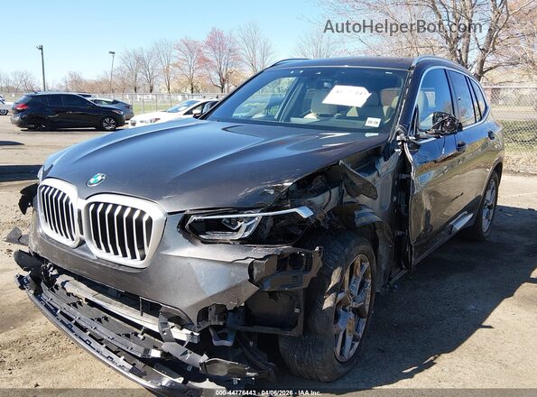 5UX43DP00P9R38753 2023 BMW X3 Gray წინა მარცხენა ხედი სამი მეოთხედიდან