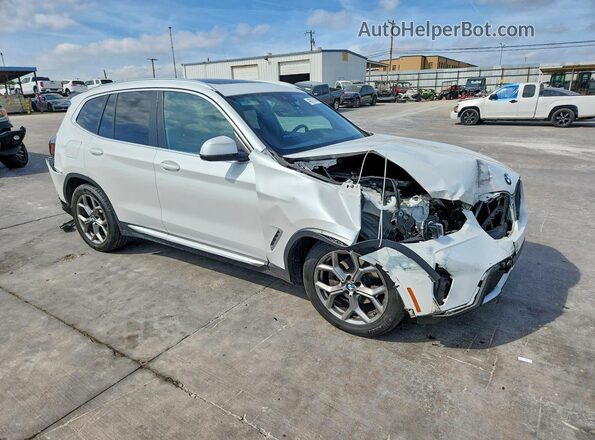5UX43DP02N9K26029 2022 BMW X3 White Delantero derecho